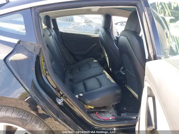 5YJ3E1EB5JF109622 2018 TESLA MODEL 3 - Image 8