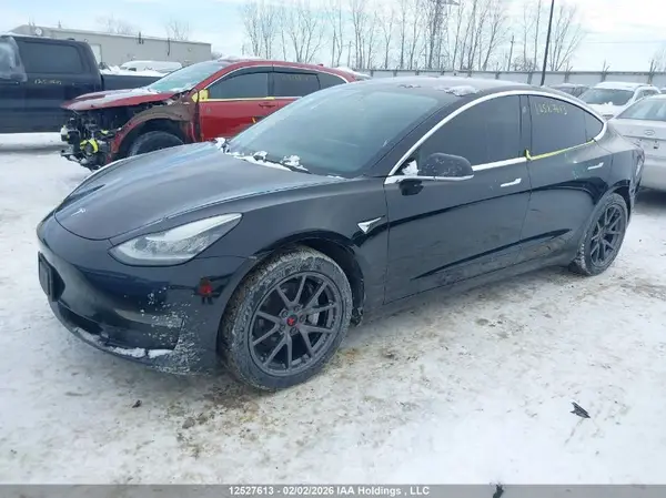5YJ3E1EB5JF109832 2018 TESLA MODEL 3 - Image 2