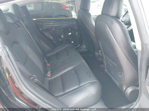 5YJ3E1EB5JF109832 2018 TESLA MODEL 3 - Image 8