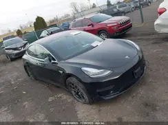 5YJ3E1EB5JF113380 2018 TESLA MODEL 3