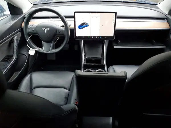 5YJ3E1EB5JF115078 2018 TESLA MODEL 3 - Image 8