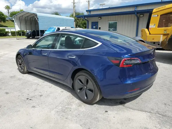 5YJ3E1EB5JF115405 2018 TESLA MODEL 3 - Image 2