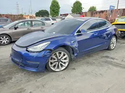 5YJ3E1EB5JF117560 2018 TESLA MODEL 3