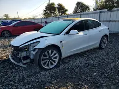 5YJ3E1EB5JF117767 2018 TESLA MODEL 3