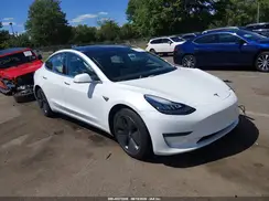 5YJ3E1EB5JF120832 2018 TESLA MODEL 3