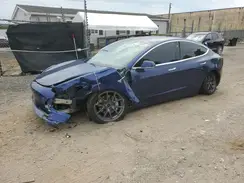 5YJ3E1EB5JF131037 2018 TESLA MODEL 3