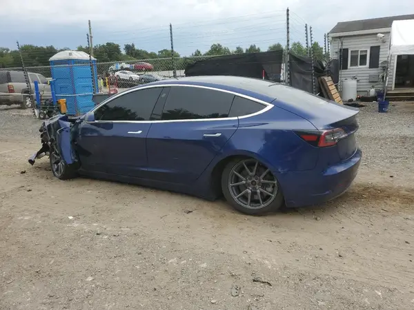 5YJ3E1EB5JF131037 2018 TESLA MODEL 3 - Image 2