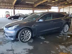 5YJ3E1EB5JF132401 2018 TESLA MODEL 3