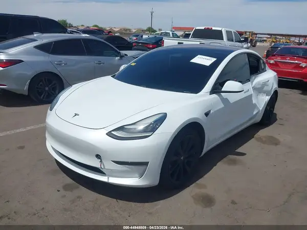 5YJ3E1EB5JF134391 2018 TESLA MODEL 3 - Image 2