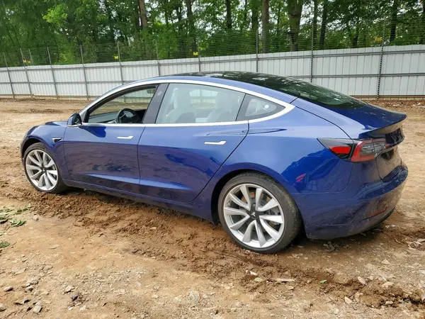5YJ3E1EB5JF135332 2018 TESLA MODEL 3 - Image 2