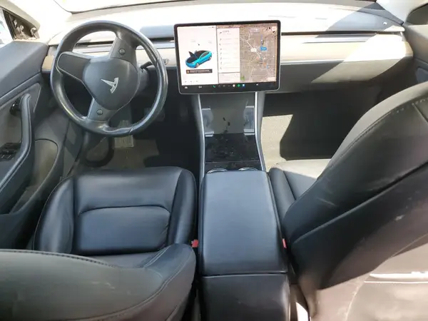 5YJ3E1EB5JF145343 2018 TESLA MODEL 3 - Image 8