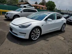 5YJ3E1EB5JF151501 2018 TESLA MODEL 3