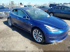 5YJ3E1EB5JF180030 2018 TESLA MODEL 3