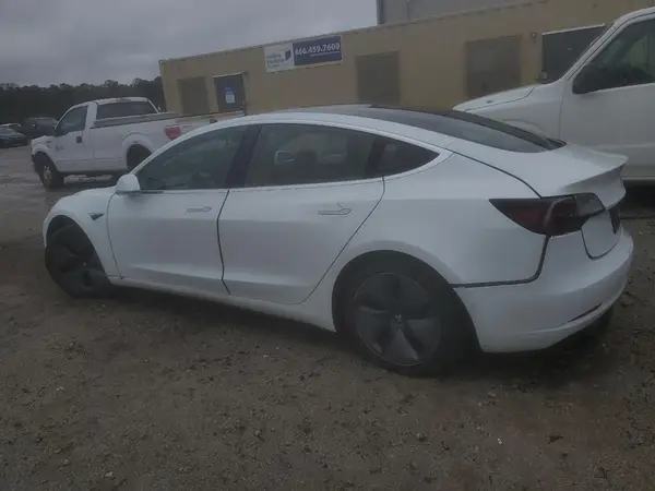 5YJ3E1EB5JF181436 2018 TESLA MODEL 3 - Image 2