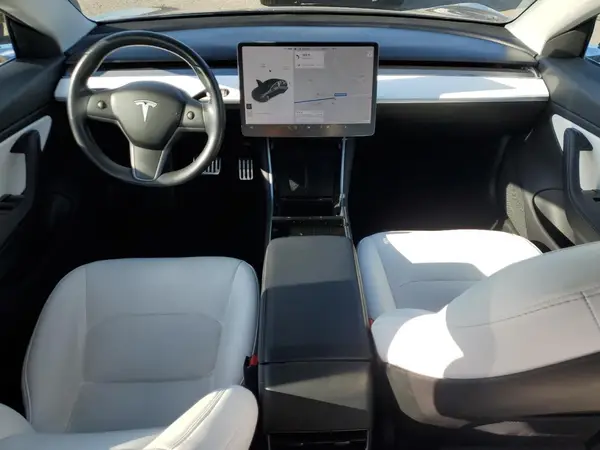 5YJ3E1EB5JF182781 2018 TESLA MODEL 3 - Image 8