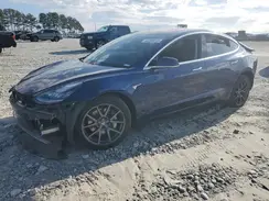 5YJ3E1EB5JF185437 2018 TESLA MODEL 3