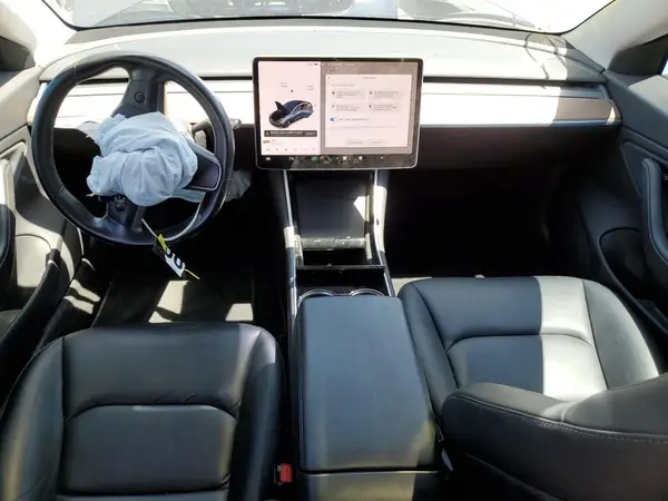 5YJ3E1EB5KF144498 2019 TESLA MODEL 3 - Image 8