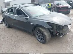5YJ3E1EB5KF191241 2019 TESLA MODEL 3