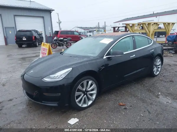 5YJ3E1EB5KF194091 2019 TESLA MODEL 3 - Image 2