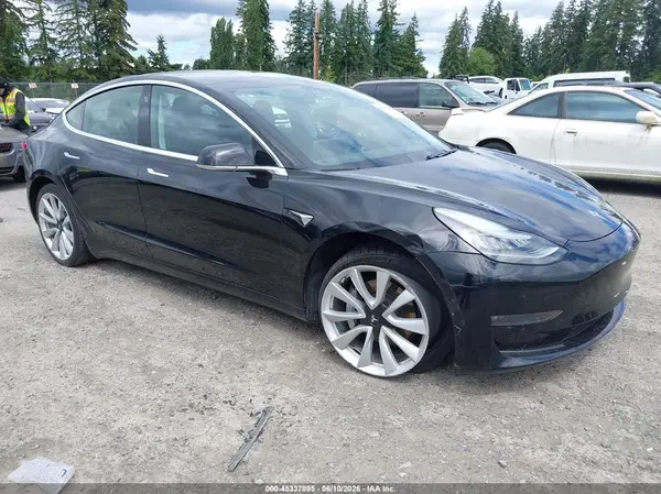 5YJ3E1EB5KF194396 2019 TESLA MODEL 3 - Image 1