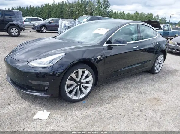 5YJ3E1EB5KF194396 2019 TESLA MODEL 3 - Image 2