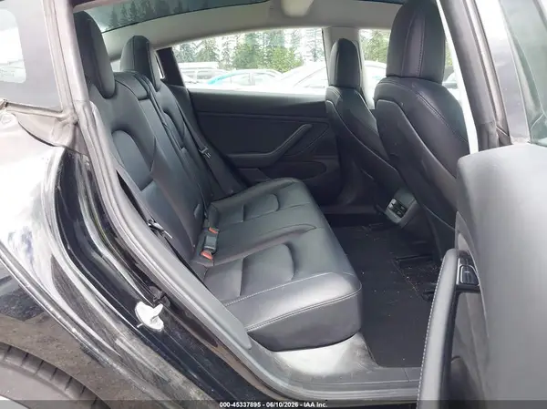 5YJ3E1EB5KF194396 2019 TESLA MODEL 3 - Image 8