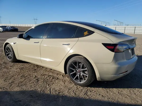 5YJ3E1EB5KF194785 2019 TESLA MODEL 3 - Image 2