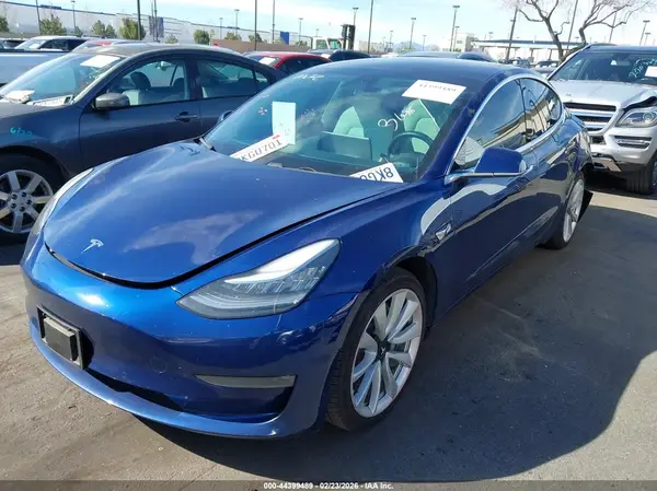 5YJ3E1EB5KF195435 2019 TESLA MODEL 3 - Image 2