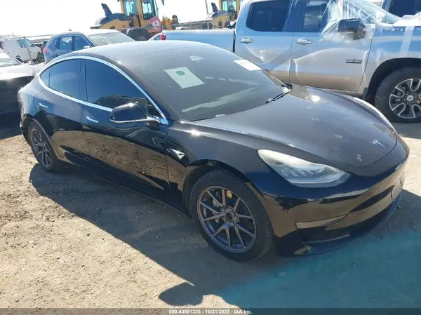 5YJ3E1EB5KF197041 2019 TESLA MODEL 3