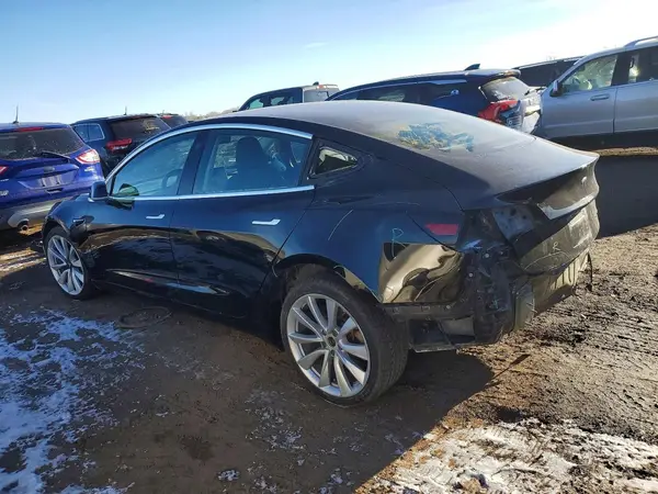 5YJ3E1EB5KF197119 2019 TESLA MODEL 3 - Image 2