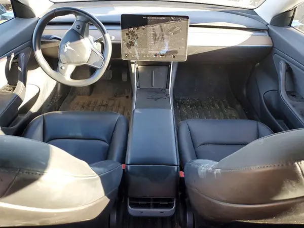 5YJ3E1EB5KF197119 2019 TESLA MODEL 3 - Image 8