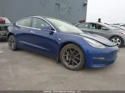 5YJ3E1EB5KF199338 2019 TESLA MODEL 3