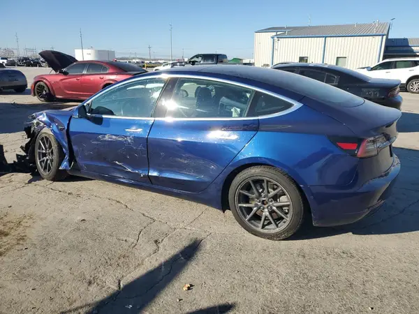 5YJ3E1EB5KF199470 2019 TESLA MODEL 3 - Image 2