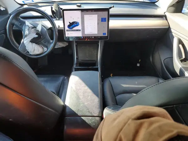 5YJ3E1EB5KF199470 2019 TESLA MODEL 3 - Image 8
