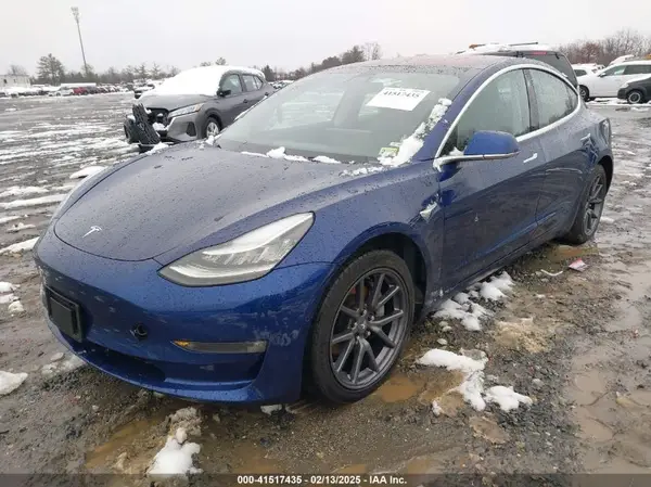 5YJ3E1EB5KF199548 2019 TESLA MODEL 3 - Image 2