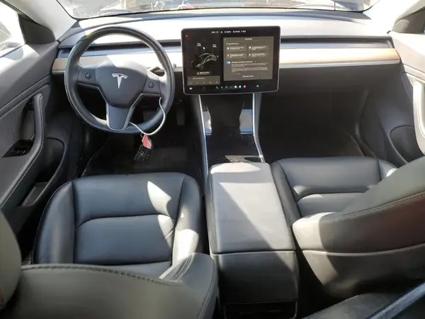 5YJ3E1EB5KF208894 2019 TESLA MODEL 3 - Image 8