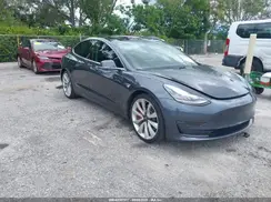 5YJ3E1EB5KF213996 2019 TESLA MODEL 3