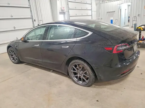 5YJ3E1EB5KF385669 2019 TESLA MODEL 3 - Image 2