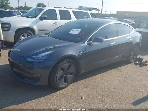 5YJ3E1EB5KF386174 2019 TESLA MODEL 3 - Image 2