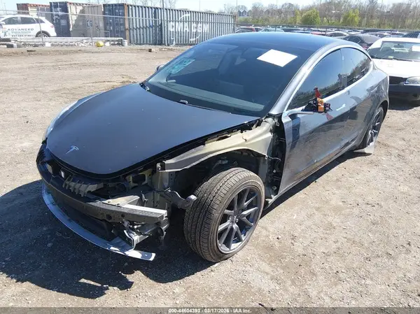 5YJ3E1EB5KF386546 2019 TESLA MODEL 3 - Image 2
