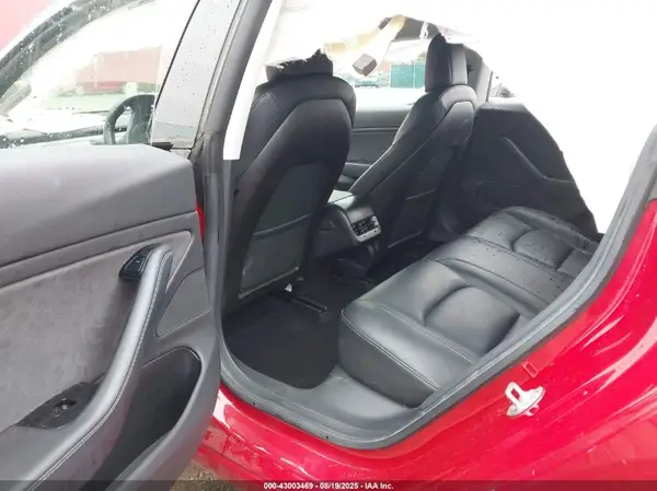 5YJ3E1EB5KF387261 2019 TESLA MODEL 3 - Image 8