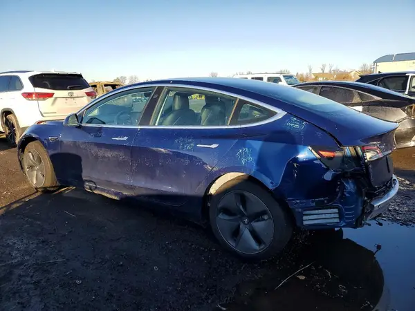 5YJ3E1EB5KF387485 2019 TESLA MODEL 3 - Image 2