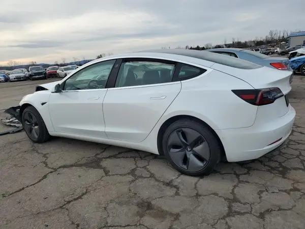 5YJ3E1EB5KF388037 2019 TESLA MODEL 3 - Image 2