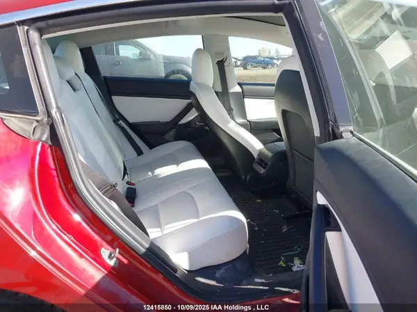 5YJ3E1EB5KF407153 2019 TESLA MODEL 3 - Image 8