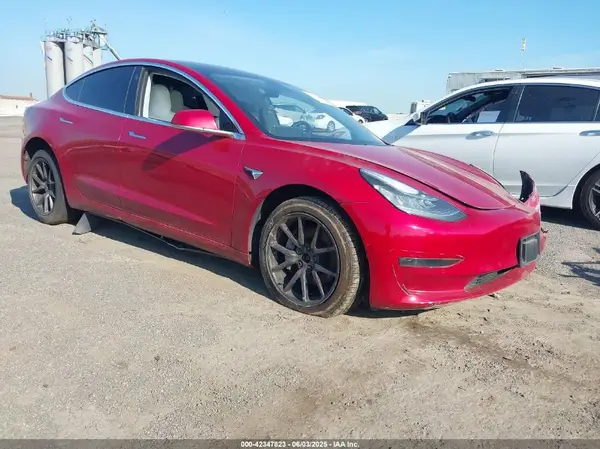 5YJ3E1EB5KF454456 2019 TESLA MODEL 3 - Image 1