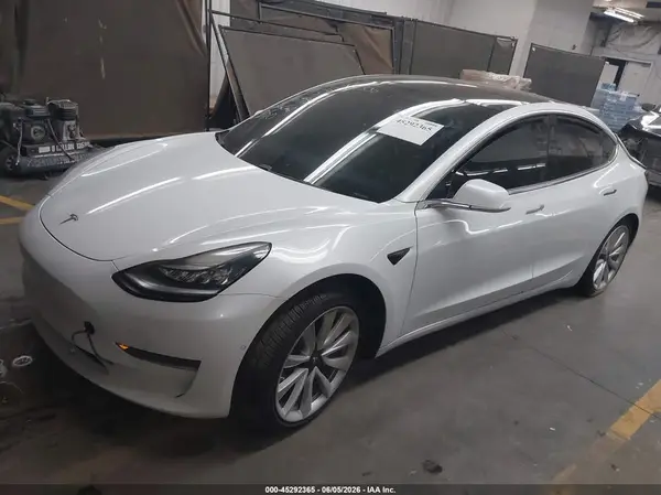 5YJ3E1EB5KF469443 2019 TESLA MODEL 3 - Image 2