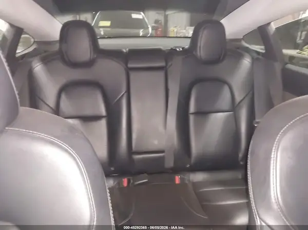 5YJ3E1EB5KF469443 2019 TESLA MODEL 3 - Image 8