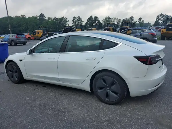 5YJ3E1EB5KF494200 2019 TESLA MODEL 3 - Image 2