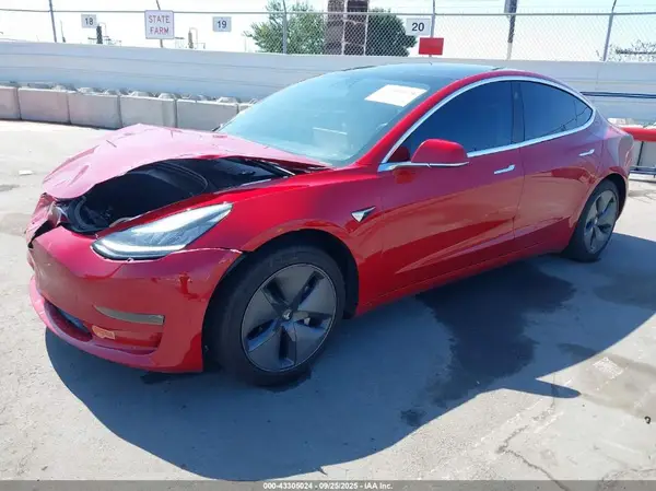 5YJ3E1EB5KF496786 2019 TESLA MODEL 3 - Image 2