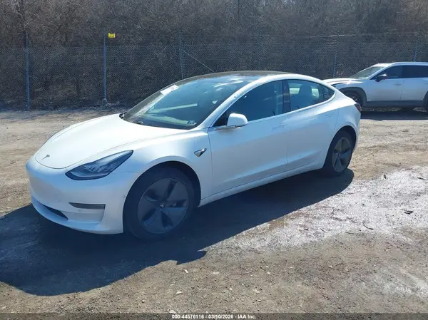 5YJ3E1EB5KF510606 2019 TESLA MODEL 3 - Image 2